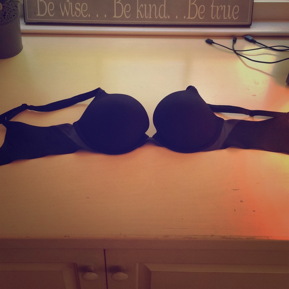 Spanx Pillow Cup Bra 34C